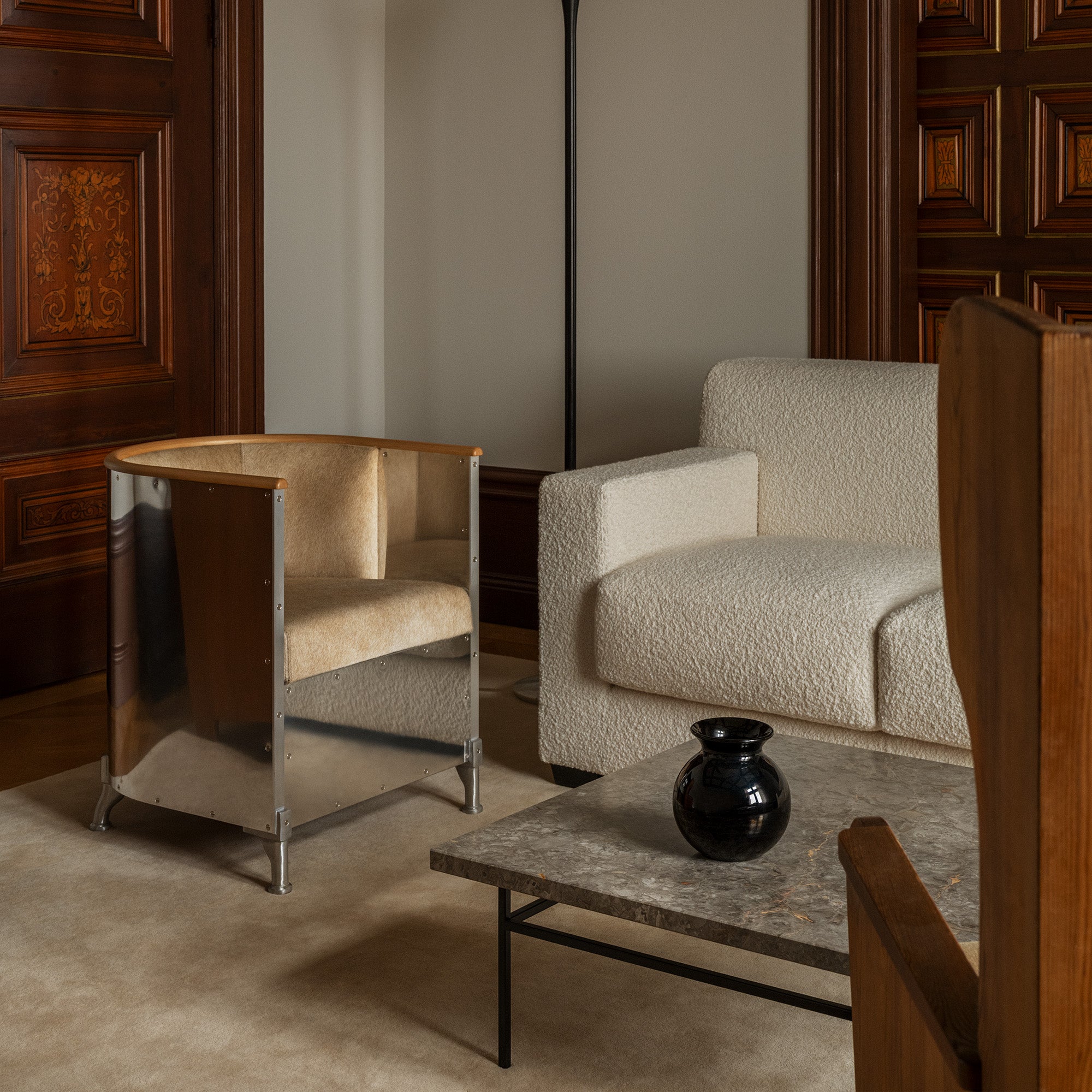 Aluminium Cowhide Exclusive Edition