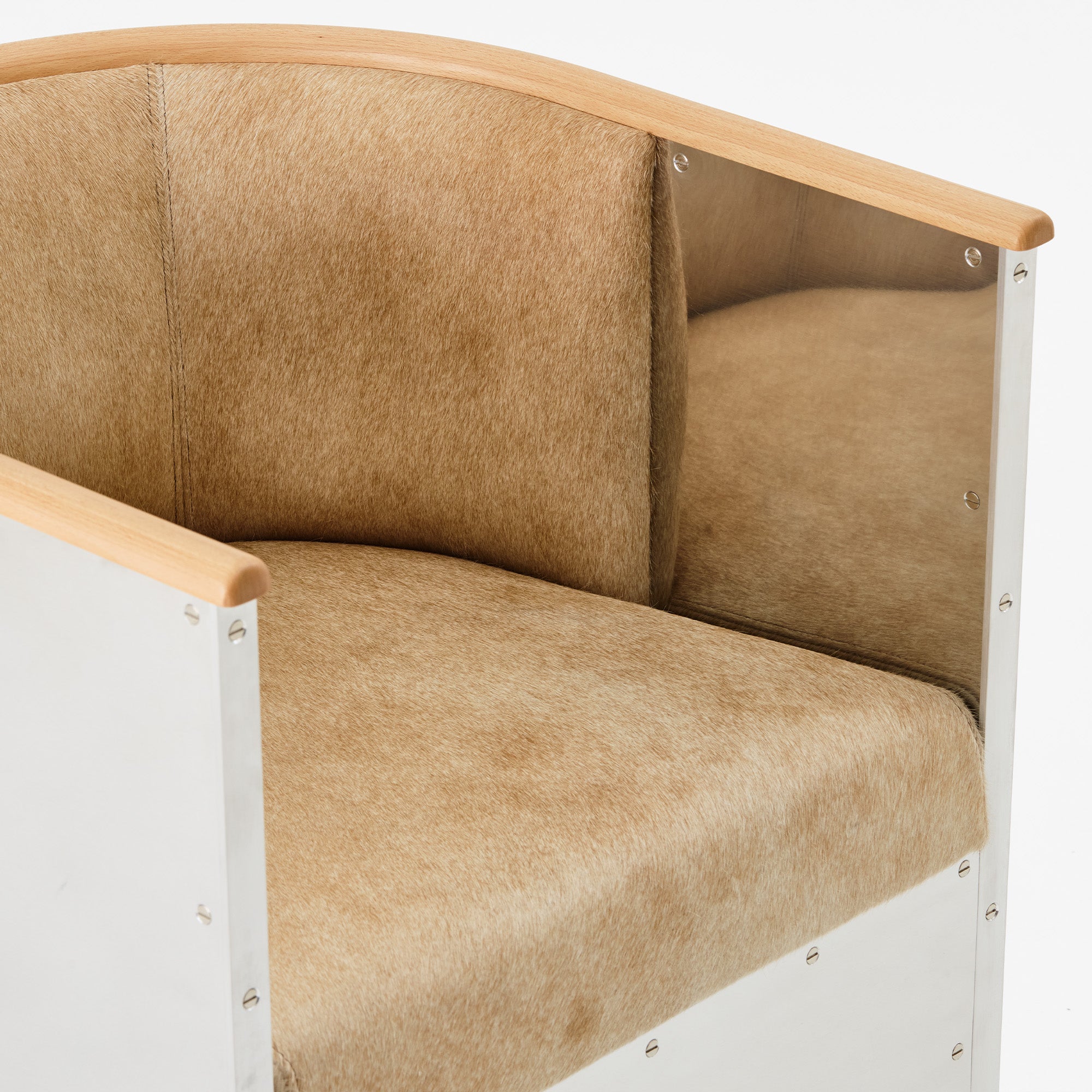 Aluminium Cowhide Exclusive Edition